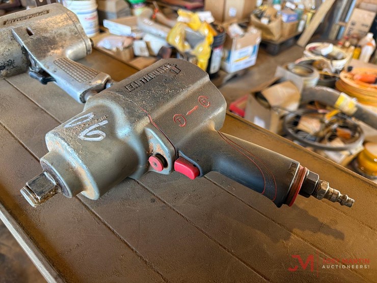 earthquake-3/4"-drive-pneumatic-impact-wrench-image-1