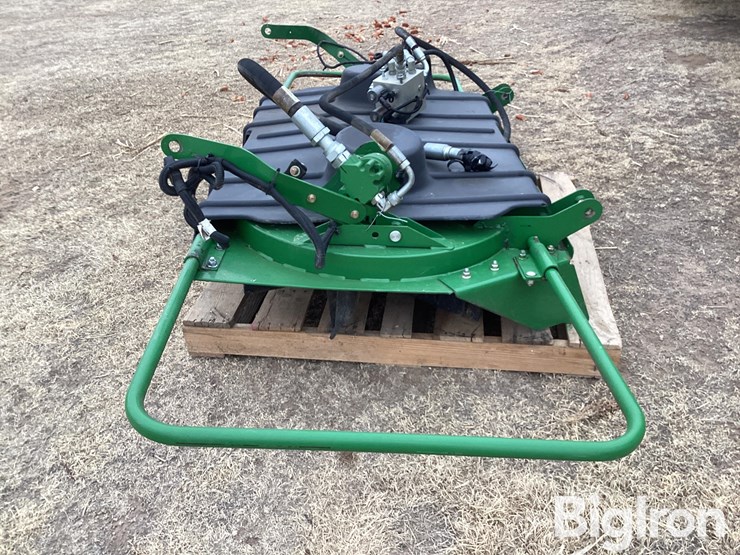 john-deere-powercast-combine-spreader-image-8