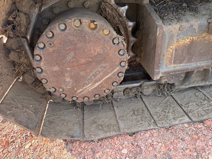 2012-volvo-ec250dl-image-28