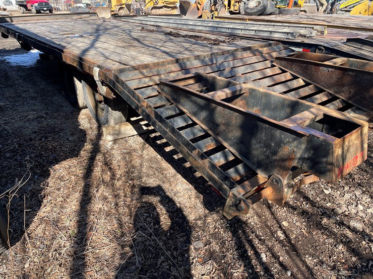 #6060-•-1995-true-line-tandem-axle-equipment-trailer-(has-wi-title)-image-5
