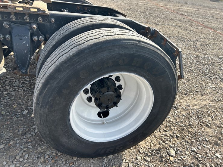 #39248-•-2000-freightliner-fd1-t/a-single-cab-truck-tractor-1fuy3mcb2ylb03327-image-30