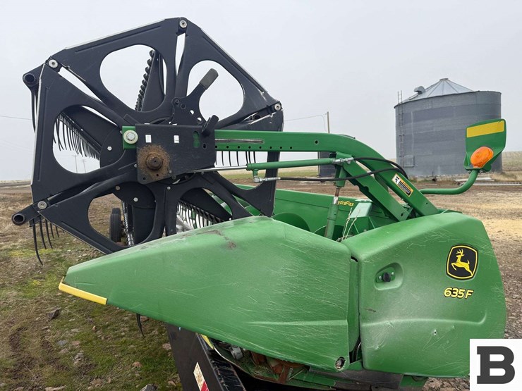 john-deere-635f-image-25