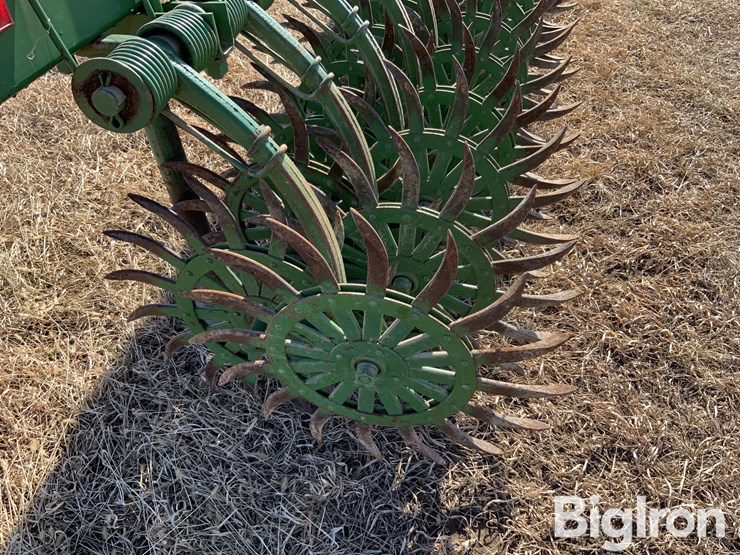 john-deere-e0400-rotary-hoe-image-11