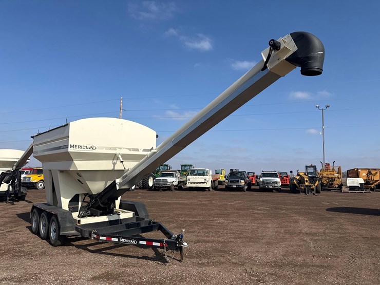 2021-meridian-375rt8-image-6