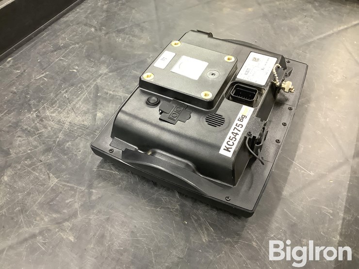 2018-case-ih-700-image-8