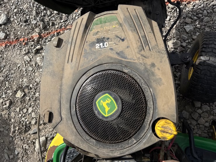 john-deere-d120-image-15