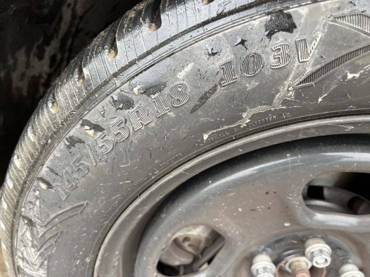 2018-ford-explorer-image-15