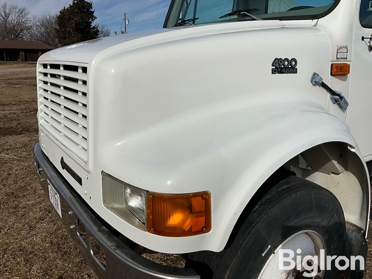 1997-international-4900-image-20