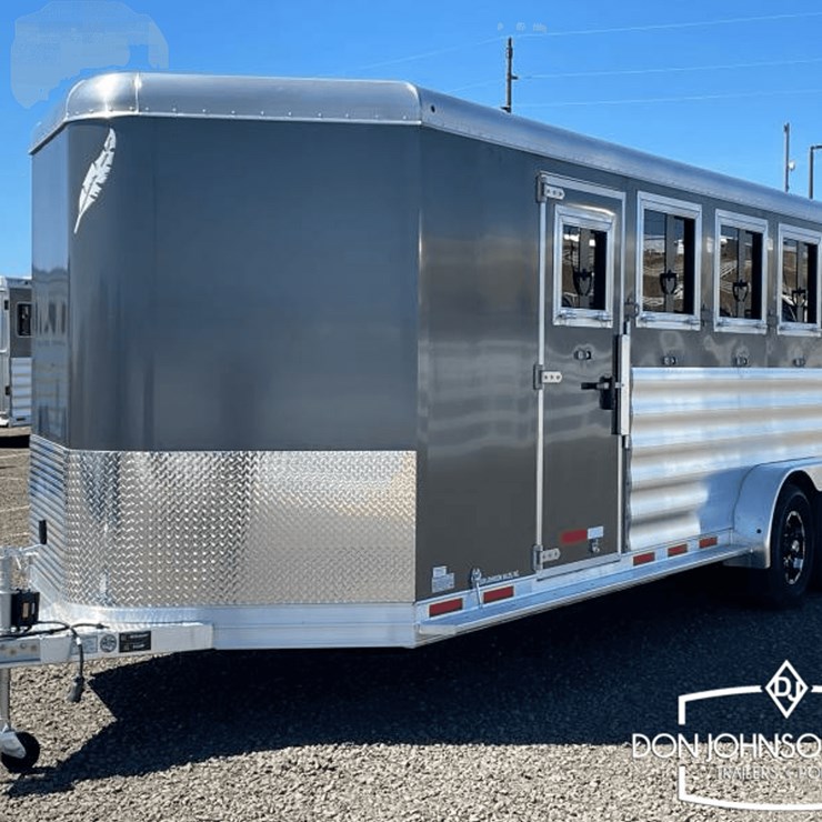 2024 Featherlite 9400-74PT 4-H Horse Trailer