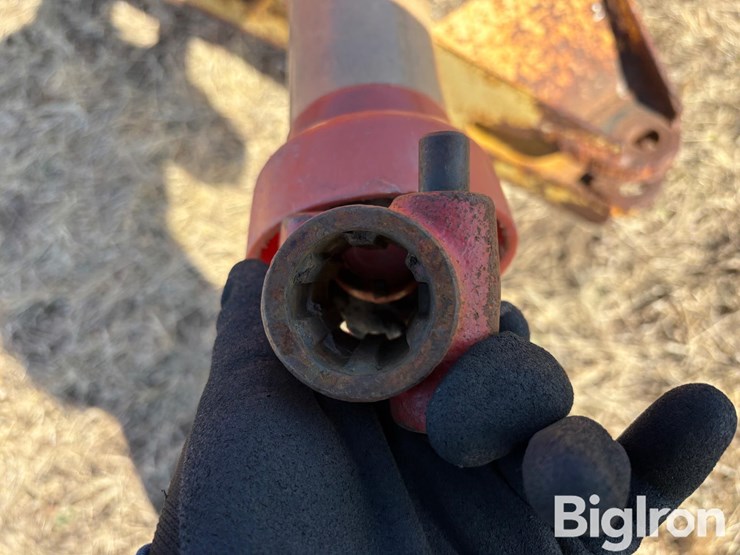 new-holland-791-image-10