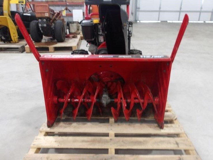 troy-built-31ah5nq5563-11-hp-30-in.-snowblower-image-19