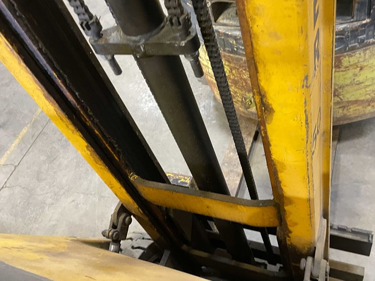 #1449-•-hyster-e30-electric-forklift-(pr4)-image-15