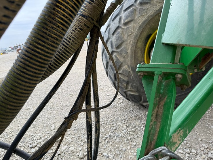 john-deere-1890-image-41