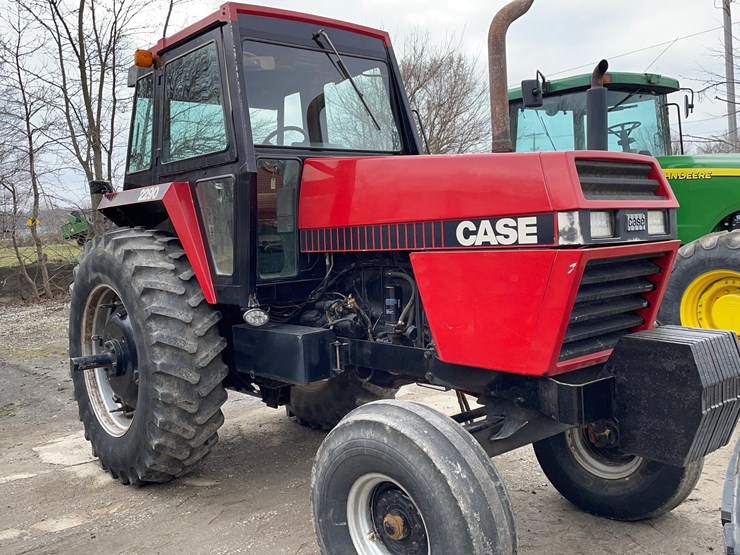 tag-#56,-1979-case-2290-tractor-image-25