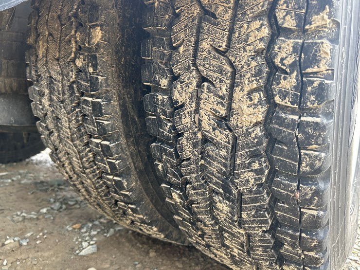 2017-kenworth-t680-image-98