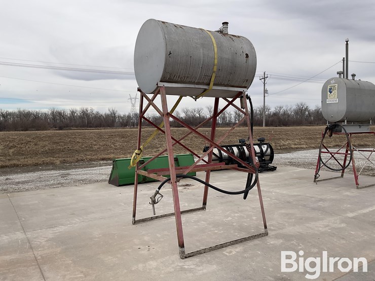 free-standing-300-gal-diesel-tank-image-1