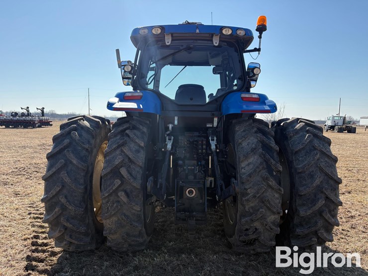 2015-new-holland-t7.210-image-6