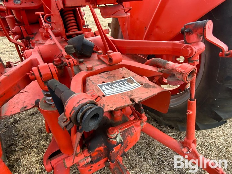 1947-case-dc-2wd-tractor-image-11