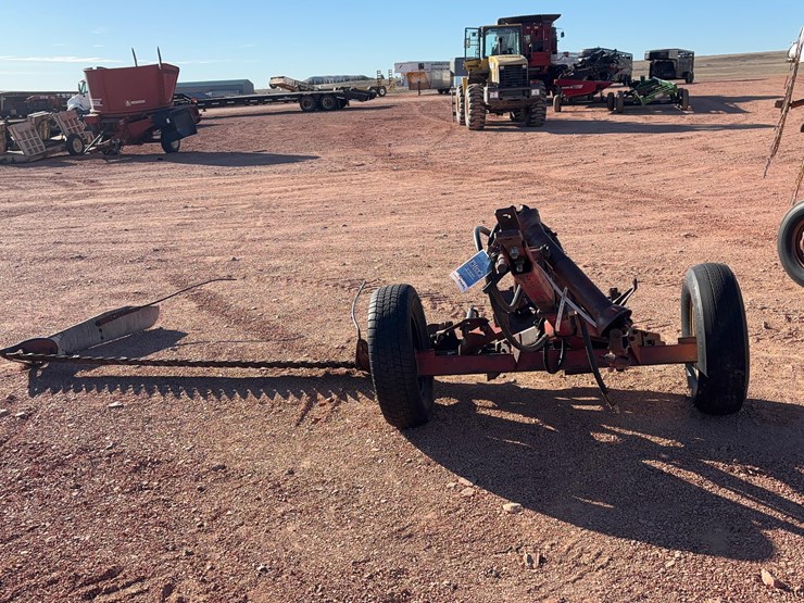 new-holland-sickle-mower-image-2