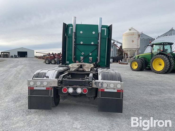 2019-kenworth-t680-image-6