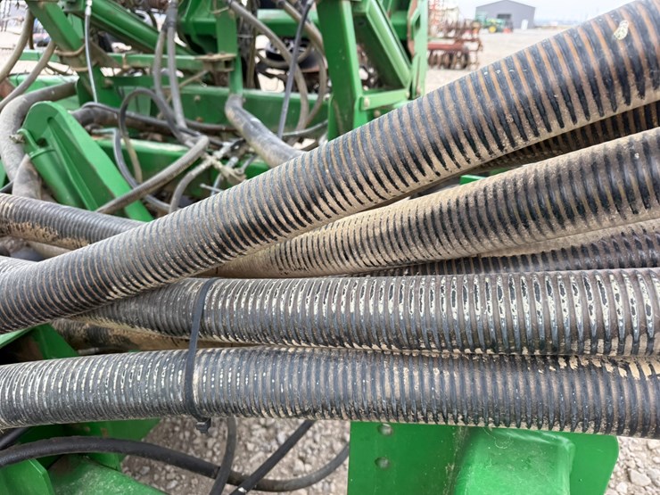 john-deere-1890-image-32