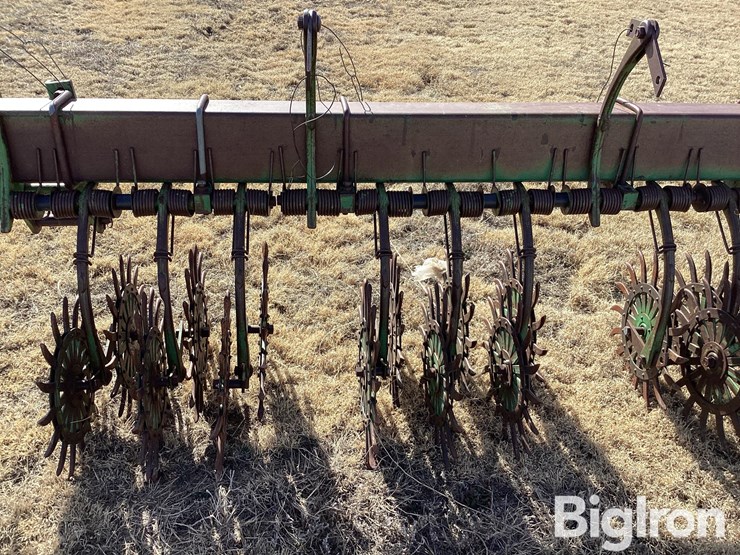 john-deere-30-image-18