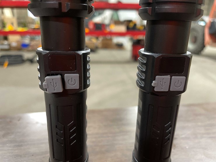 #2285-•-(2)-tactical-led-flashlights-(pr10)-image-4