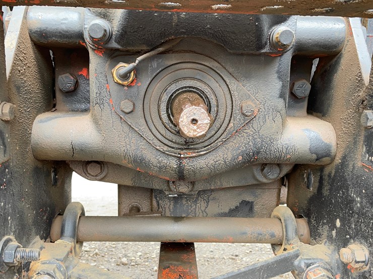 tag-#56,-1979-case-2290-tractor-image-16