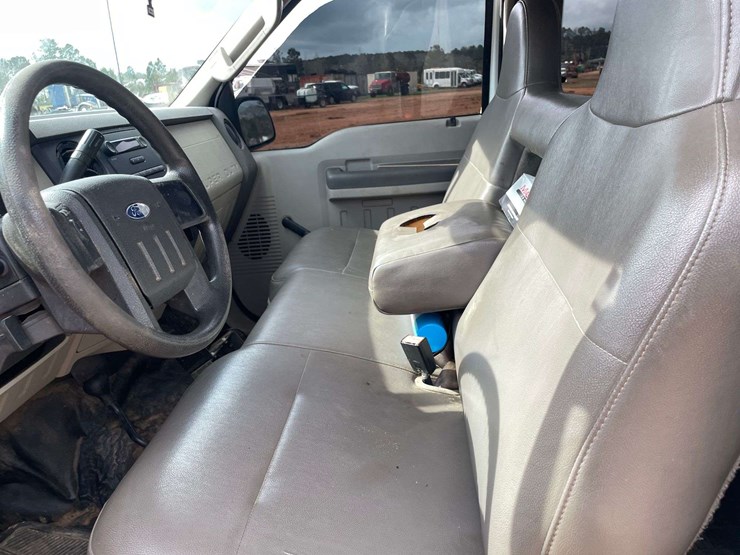 2008-ford-f250-image-10