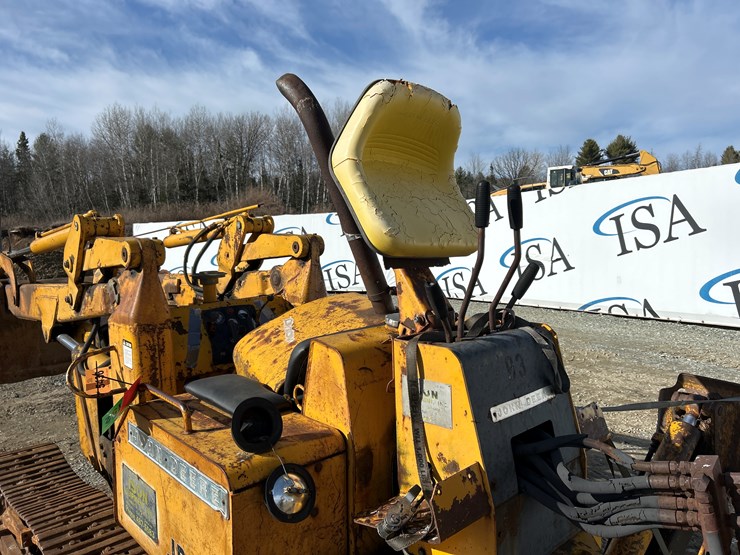 john-deere-350-image-43