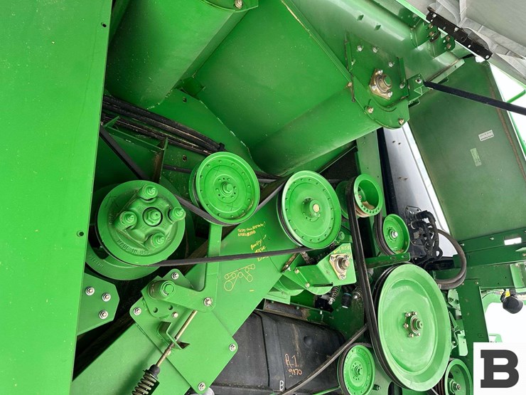 2011-john-deere-9870-sts-image-136