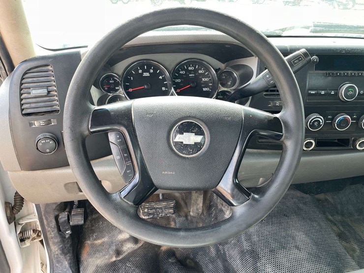 2010-chevrolet-silverado-3500-image-20