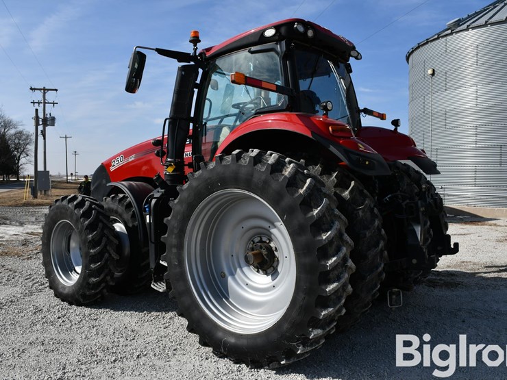 2021-case-ih-magnum-250-image-7