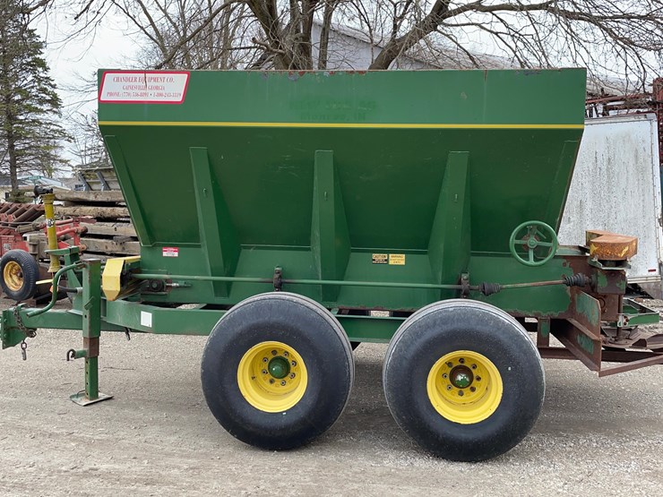 tag-#215,-chandler-spreader-image-4