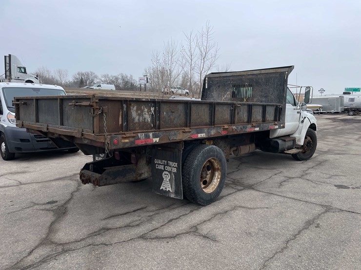 2006-ford-f650-xl-image-5