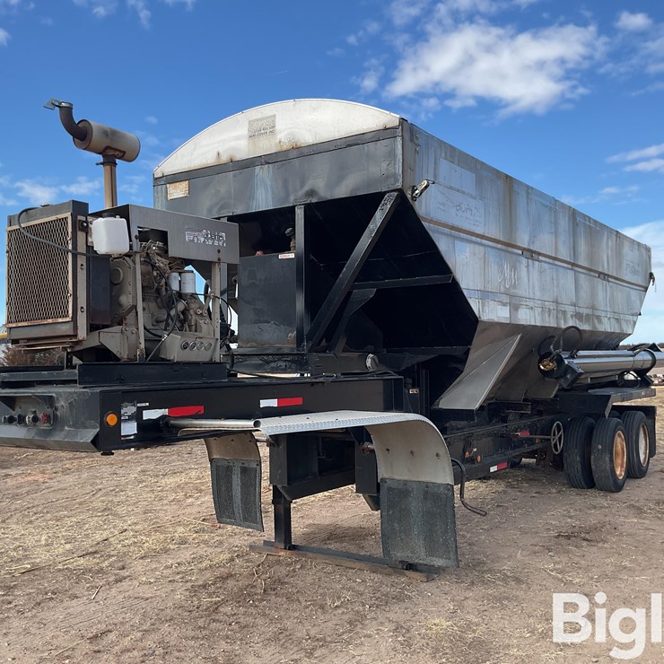 2001 MAGNOLIA TRAILER