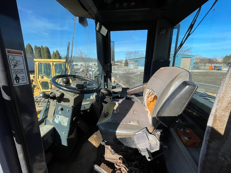 1998-case-721b-image-24