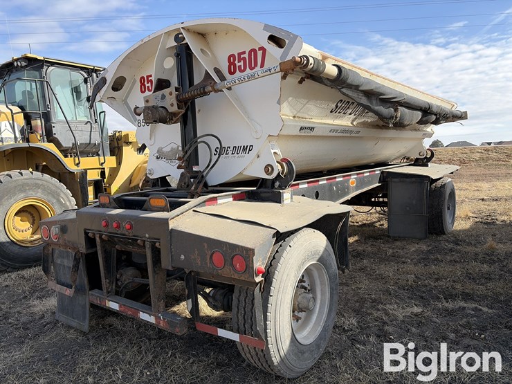 2014-smithco-side-dump-image-5