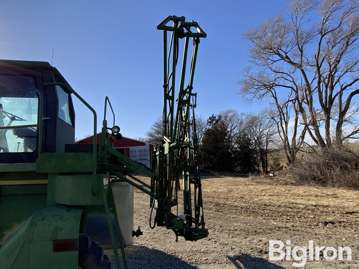 1990-john-deere-6000-image-9