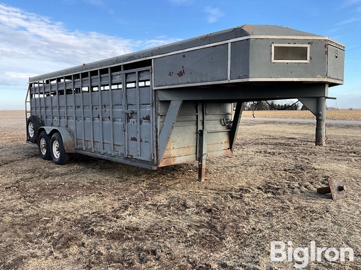 1991-titan-20-image-3