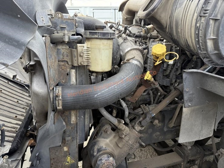 2017-international-prostar-image-20