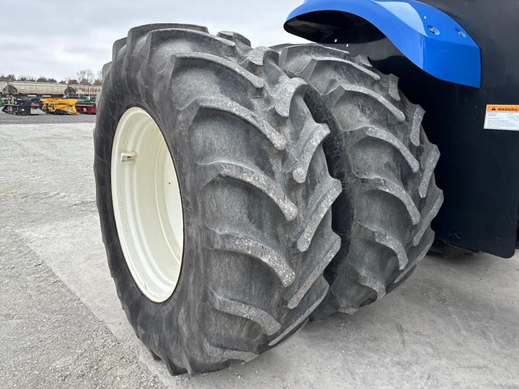 2013-new-holland-t9.505-image-49