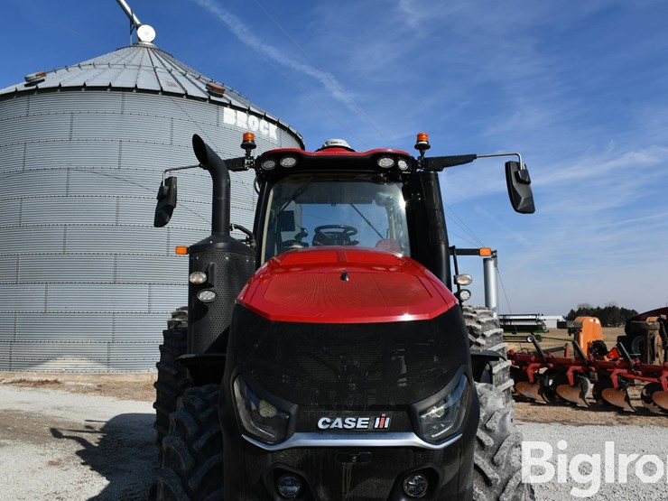 2021-case-ih-magnum-250-image-10