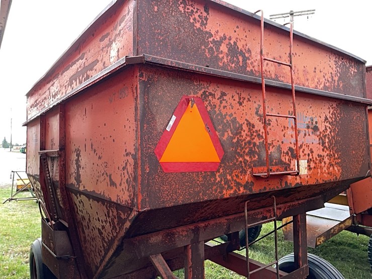 tag-#110,-200-bu-hopper-wagon-image-20
