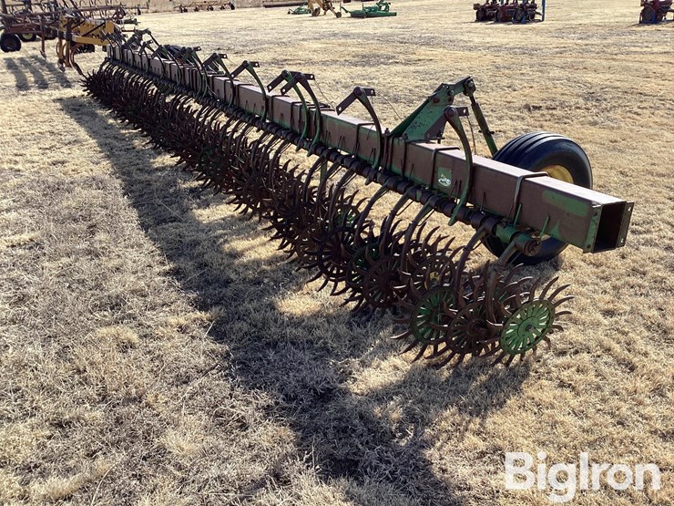 john-deere-30-image-5