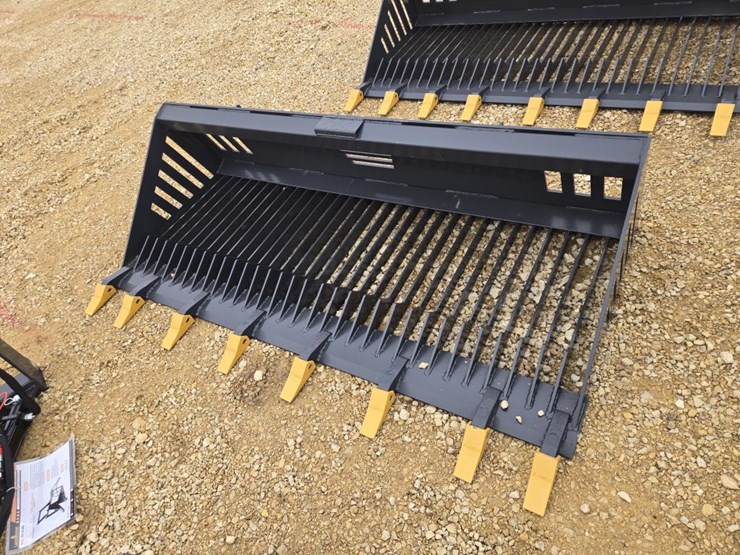 #8080-•-new-skid-steer-78"-rock-bucket-image-1