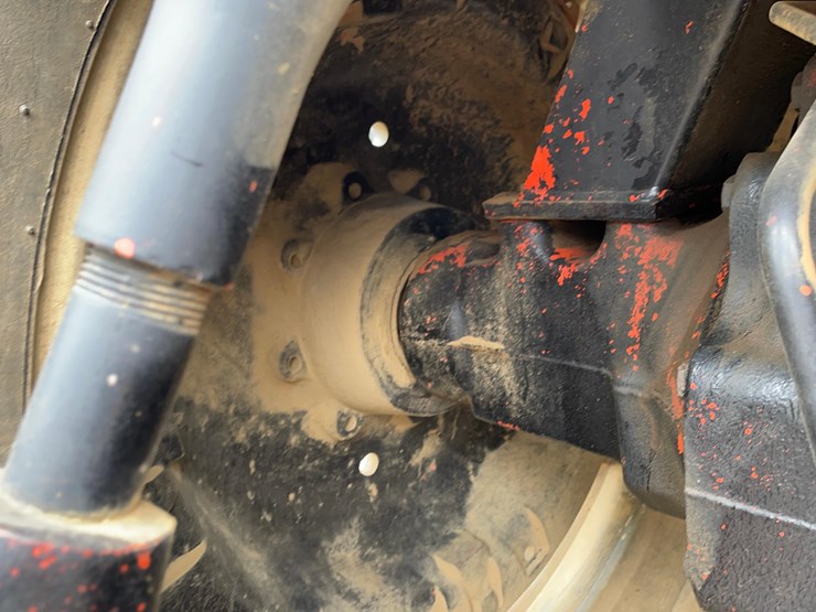 tag-#56,-1979-case-2290-tractor-image-11