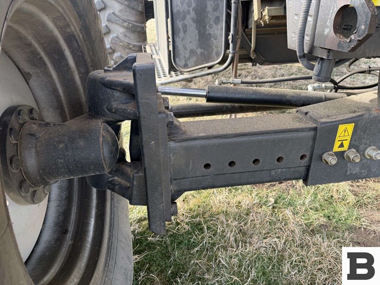 2008-case-ih-7010-image-47