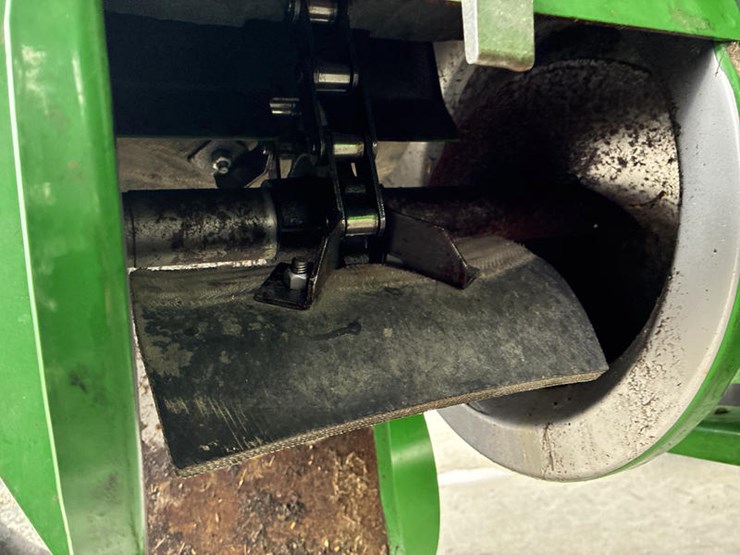 2014-john-deere-s660-image-74