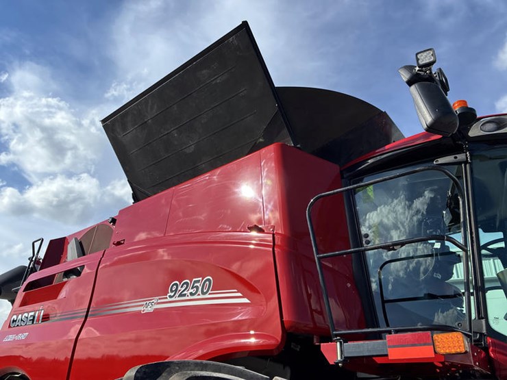 2024-case-ih-9250-image-15
